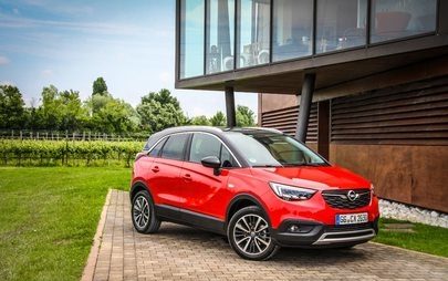 La sicurezza prima di tutto: i nuovi sistemi di assistenza alla guida di Opel Crossland X